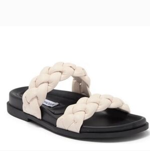 New Steve Madden Sandals